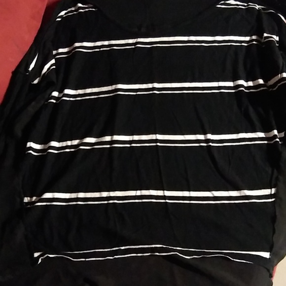 Womens top - Picture 1 of 2